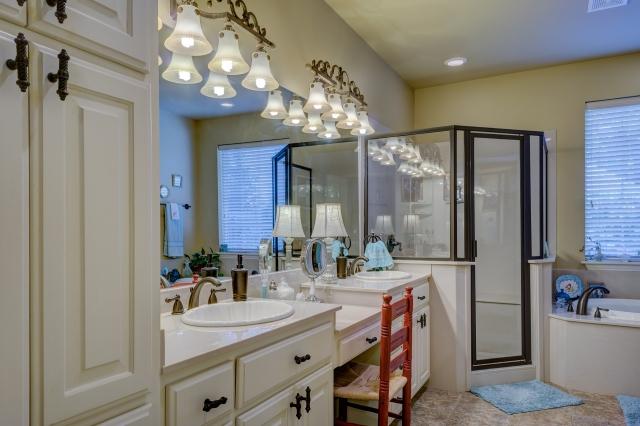 6 Budget-Friendly Bathroom Design Ideas That Exude Beauty